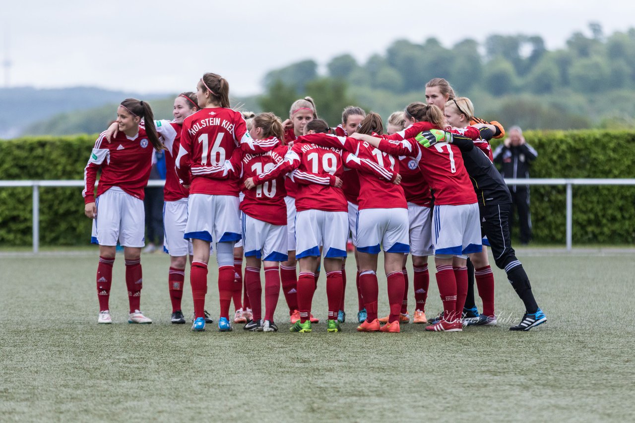 Bild 234 - B-Juniorinnen Pokalfinale VfL Oldesloe - Holstein Kiel : Ergebnis: 0:6